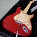 Fender CS 1957 Stratocaster Relic Dakota Red Gold Anodized PG